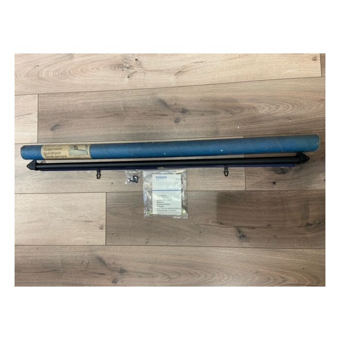 1. "Tenda Luminosa Eleganza" - Aggiunge un tocco di classe alla tua casa.
2. "Velo di Seta" - Tende di lusso per un ambiente sofisticato.
3. "Rifugio Sereno" - Tende oscuranti per un riposo tranquillo.
4. "Armonia Naturale" - Tende in cotone biologico per