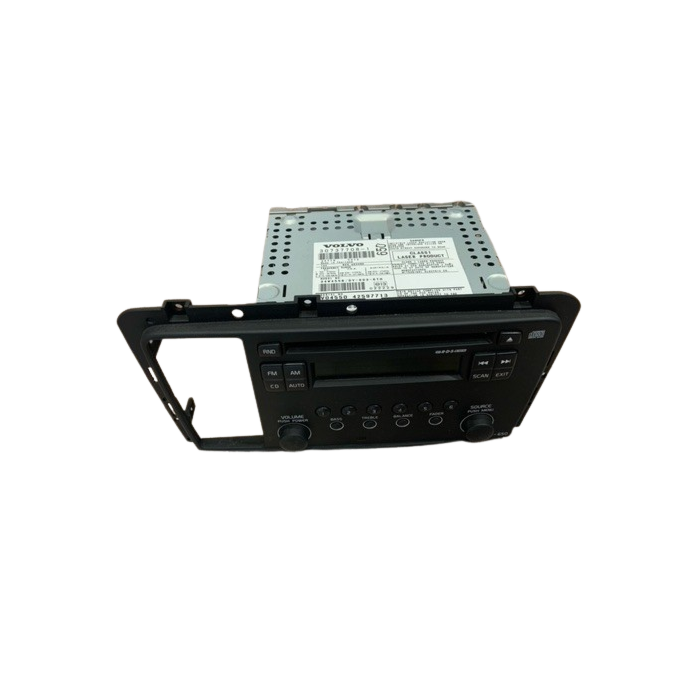 Nome del Prodotto: "AudioMaster Volvo - Lettore CD e Radio Stereo per V70 XC70 S60"

Descrizione Breve: "Goditi un suono superiore con AudioMaster Volvo, il tuo compagno di viaggio ideale."