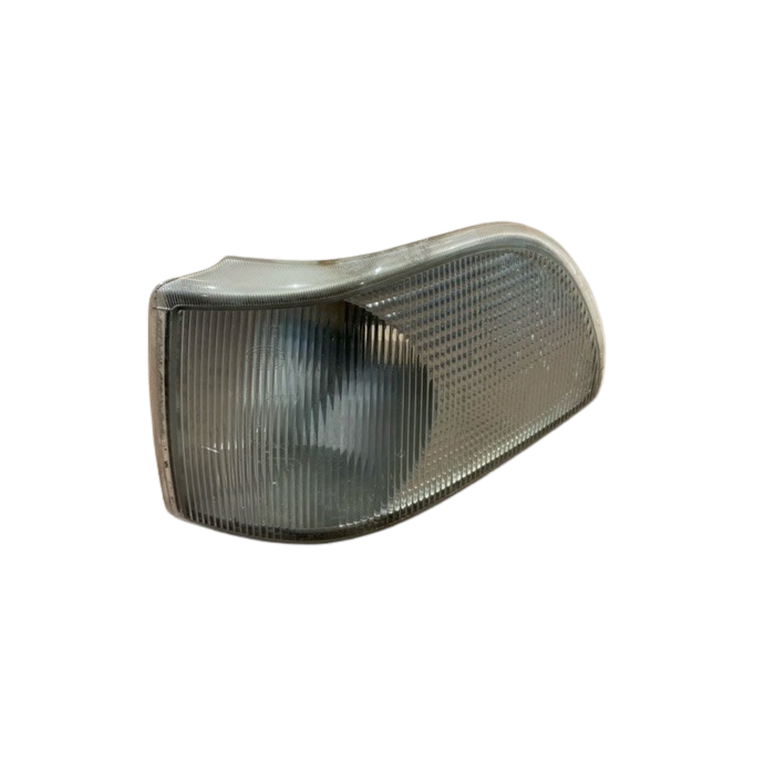 Illuminate your journey with the Hella Original Volvo Indicator. Specifically designed for Volvo V70/V70XC/S70/C70 models up to 2000, this left-side city light ensures optimal visibility and safety on the road. Crafted with precision, it seamlessly integr