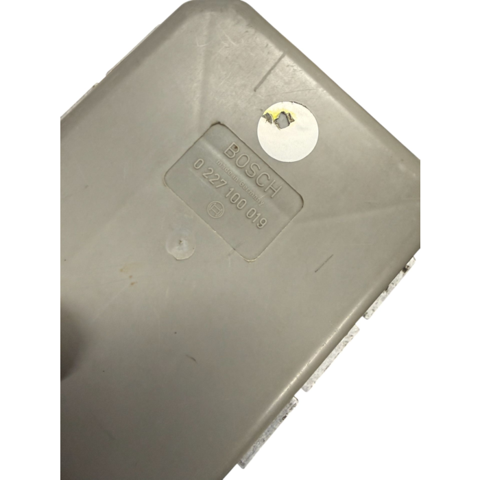 Volvo Modulo accensione B27E + B28E ECU Note: Cauzione C Volvo ricambi no 0227100019R