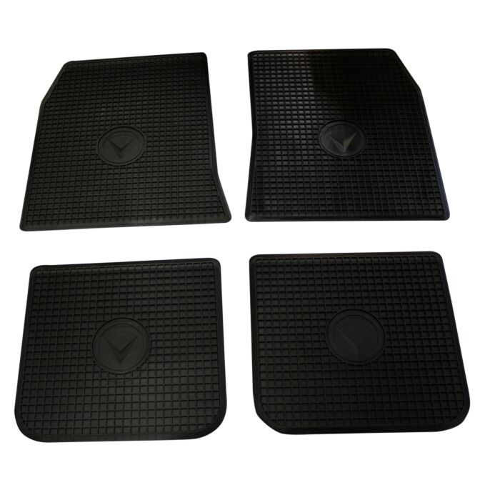 Mattenset rubber zwart Amazon set a 4 stuks met Volvo logo