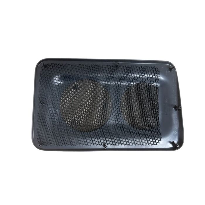 Volvo Grille rechts speakerkap V40 -2004  kofferbak donkergrijs Volvo onderdeel nr 30866205