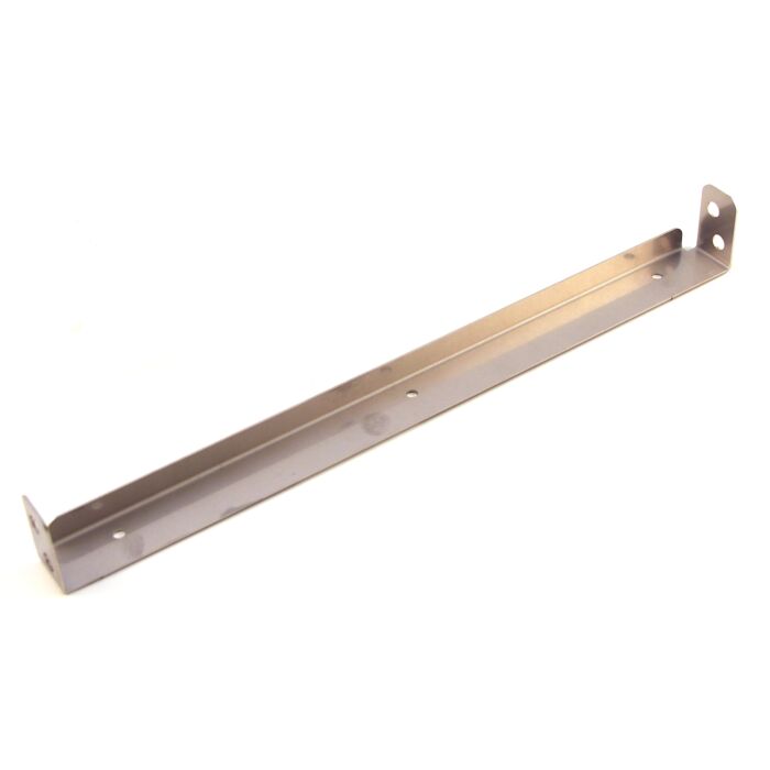 Volvo Supporto paraspruzzi P1800 anteriore Volvo ricambi no 663882