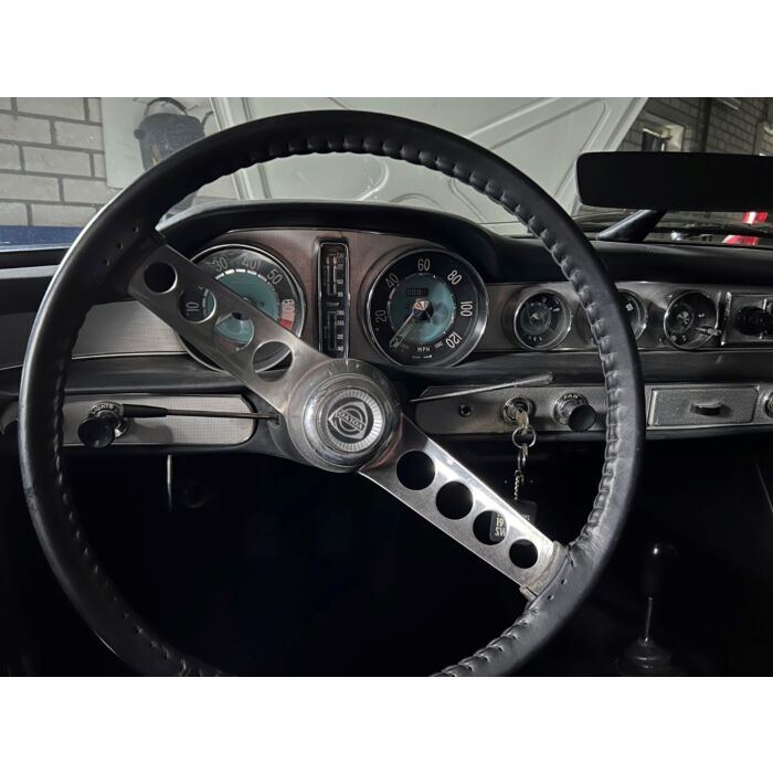 Volvo Dashboard P1800 aluminium part upper LHD Volvo ricambi no 665432