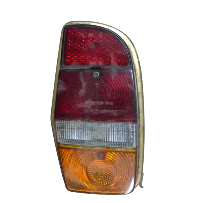 Luce posteriore completa a sinistra per Volvo 142,144 Hella (1210002) prodotto usato