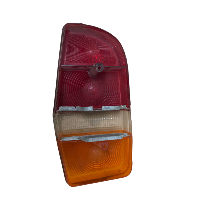 Vetro Fanale Posteriore Destro Volvo 142,144 Hella (1210082) prodotto usato