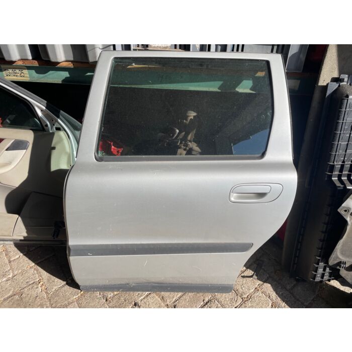 Portiera sinistra posteriore Volvo V70 colore argento 426