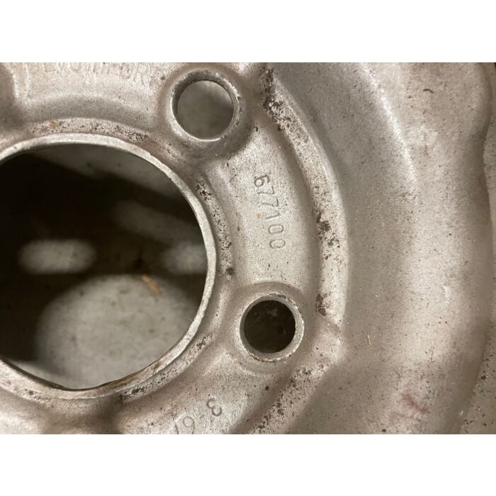 Cerchio in acciaio 15x5 pollici 140+164 677100 per Volvo