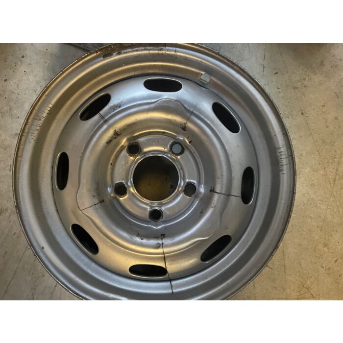 Cerchio in acciaio 4 x15 pollici Amazon+PV544+Duett pezzo di ricambio Volvo 670429
