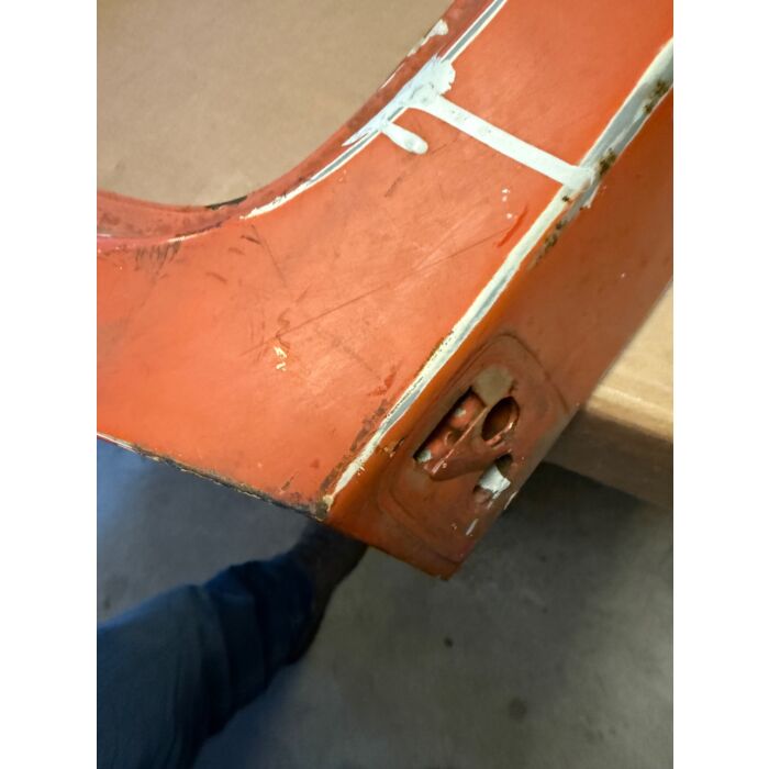 Portellone Volvo 240 modello vecchio rosso