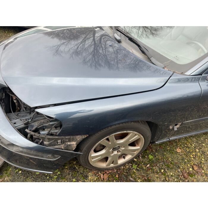 Parafango anteriore Volvo V70 blu sinistro colore 466