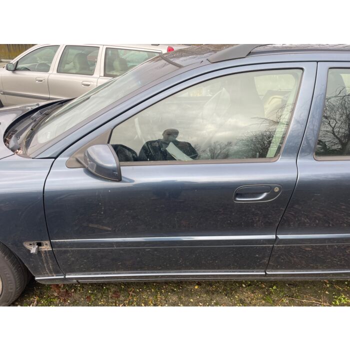 Portiera sinistra per Volvo V70 in blu metallizzato 446 lato guidatore