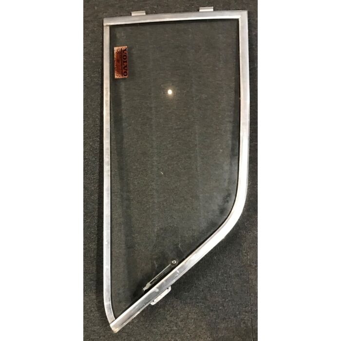 Finestra di ventilazione laterale sinistra con vetro 142 Volvo 140, Prodotto usato