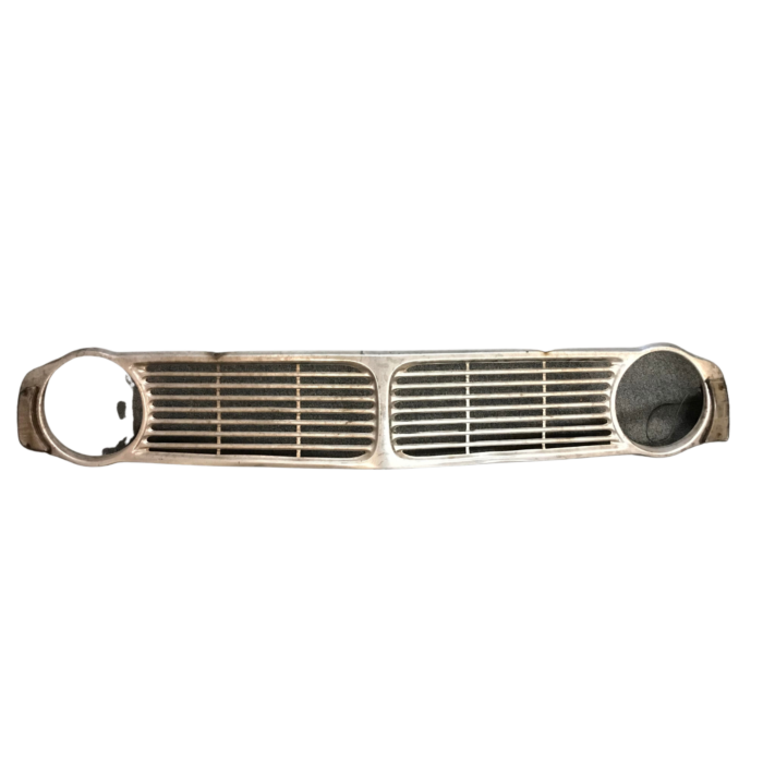 Griglia completa Volvo 140 142 144 145 -1971 1° modello - numero 687767 - prodotto usato