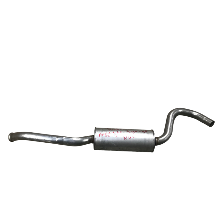 "Multilink Middendemper Uitlaat per Volvo 940,960, S90-V90 -1998 (9161791) NOS" 

Descrizione: "Perfetto per il tuo Volvo, migliora le prestazioni con stile!"