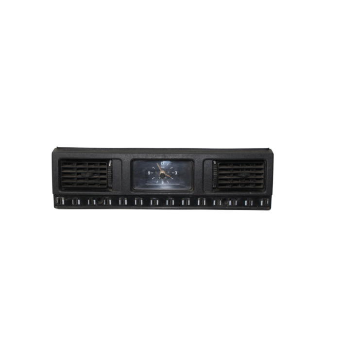 Console di riscaldamento con orologio Volvo 240, usato