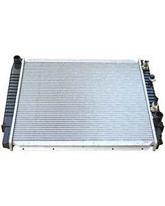 Radiateur 740+940  automaat en handgeschakeld OEM ref 1266053 1266685 1346015 1378590 463026 5001907 5003505 8601007 8601124 automaac 3 row Nissens