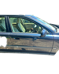 deur portier rechts voor volvo  V70 donkerblauw metallic kleur 417 passagierskant