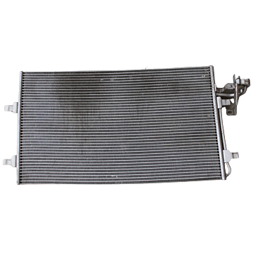 "Radiatore di Alta Qualità per Volvo C30/C70/S40/V50, Nuovo di Magazzino"