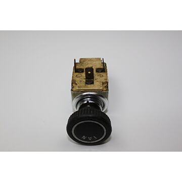 Interruttore riscaldamento ventilatore Volvo P1800 E/ES, FAN102, prodotto usato