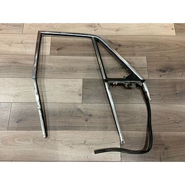 Telaio Finestra Portiera, Anteriore Destra, Alluminio, per Volvo 140 145, Prodotto Usato