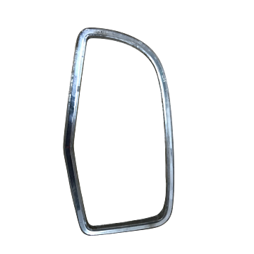 Bordo del fanale posteriore sinistro Volvo 142,144 Hella (681172) prodotto usato