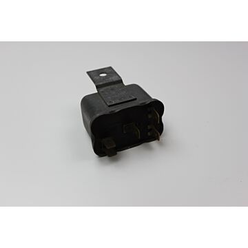 Relais 0332003021 Bosch 12V 10A, prodotto usato per Volvo